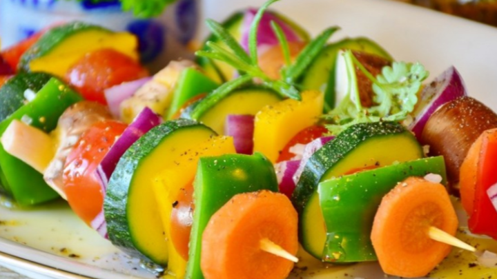 Fii un masterchef la tine acasa - Curs de cooking online cu un Chef celebru - experienta ta pentru perioada de carantina