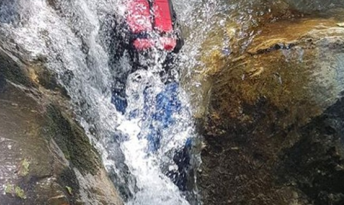 Canyoning la Porumbacu - o noua experienta plina de adrenalina