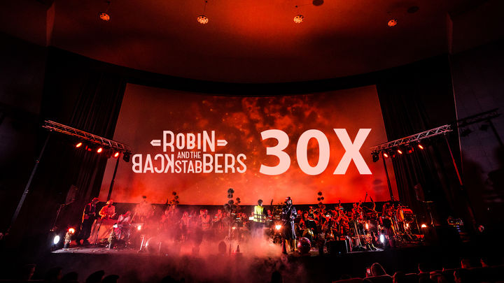 Overground Showroom: Robin and the Backstabbers – „30X simfonic” – ALTOrchestra 100