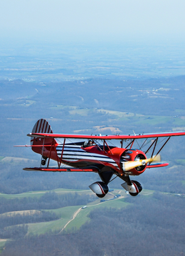 Lectii de pilotat biplanul de epoca - experiente cadou