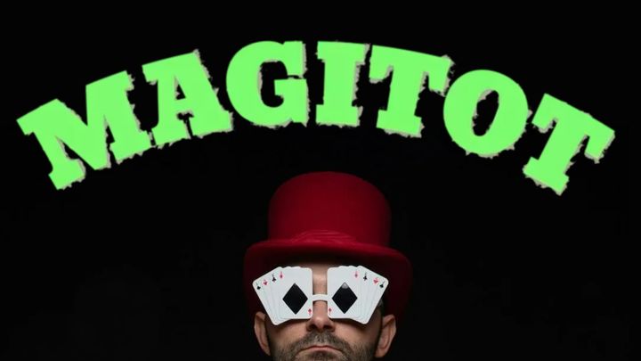 Brasov: Magitot - magie si comedie de Crăciun