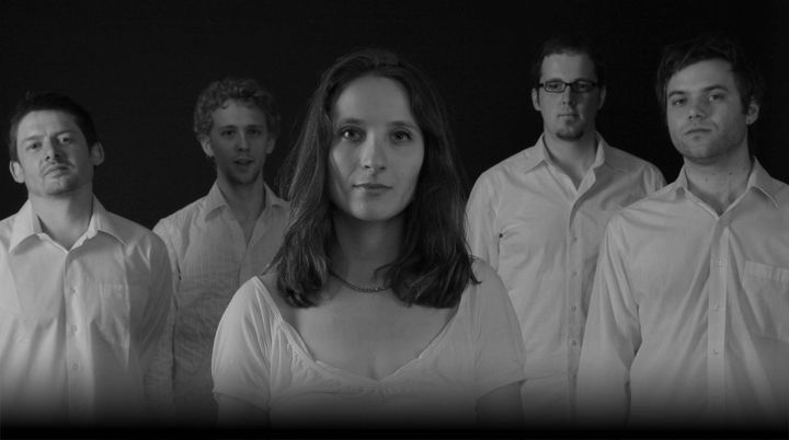 Sibiu: Concerte Pe Acoperis: Sarah Buechi "Quintet"